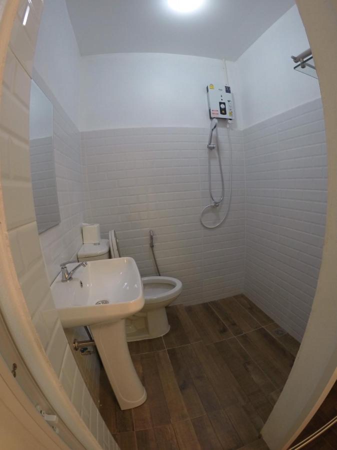24 Poshtel Chiangmai Hostel Τσιάνγκ Μάι Εξωτερικό φωτογραφία